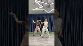 Adios  EVERGLOW Dance Cover dance dancevideo kpop adios everglow [upl. by Eastlake]