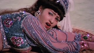 Haath Na Lagana  Asha Bhosle  Jeene Ki Arzoo  Dance Song [upl. by Hound738]