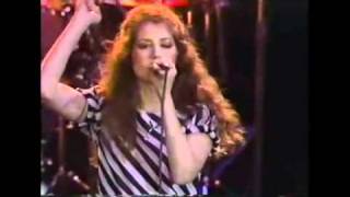 Amy Grant  Sing Your Praises To The Lord [upl. by Emmanuel]