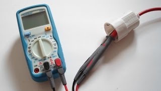 Messen mit dem PeakTech 1035 Multimeter [upl. by Nodnal]