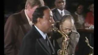 Arnett Cobb plus Lou Donaldson Jimmy Ford amp Calvin Owens Live Take The A Train 1986 [upl. by Ancalin]