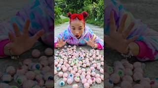 Pony eats eye candy  dinosaur eggs lollipops chocolate candy shorts funny [upl. by Perr]