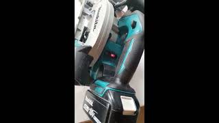 Makita DHS680Z 18V porównanie z pilarką 230v Makita HS6601 [upl. by Eehsar]