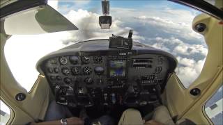 Cessna Skylane at 19000ft  cockpit video  must see [upl. by Dee Dee]