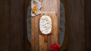 Ricetta Pinsa  Pinsa con pere caramellate e gorgonzola shorts [upl. by Ocsinarf]