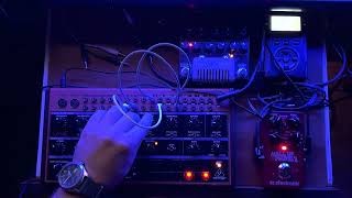 Behringer Crave  Uneven Arp [upl. by Nairolf]