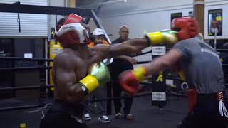 Demetrius Andrade displays 1000 Boxing IQ Training for David Benavidez WAR [upl. by Boucher]