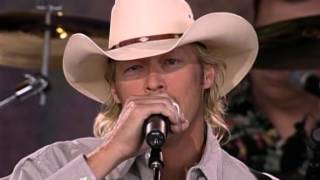 Alan Jackson  The Blues Man Live at Farm Aid 2000 [upl. by Ekim118]