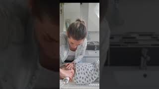 moucher le nez de bébé avec le mouche bébé prorhinel et le spray nasal [upl. by Einoj]