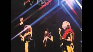 Mott The Hoople  All The Young Dudes Live 1974 [upl. by Uta]