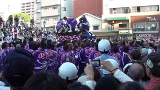 平成２２年 松山秋祭り 道後温泉駅前（神輿鉢合せ）３ [upl. by Nelly]