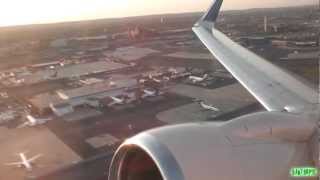 Intense ROAR United 737800 Stunning Takeoff from Newark SPEAKERS ON MAX [upl. by Ozmo]