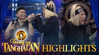 Tawag ng Tanghalan Vice Ganda abruptly pulls Vhongs shirt [upl. by Redleh]