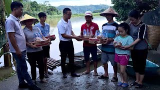 First time witnessing Typhoon No 3 Yagi people in distress and helped by Uri  Lý Tử Tiêu [upl. by Brader349]