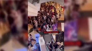 Roma il video della vergogna cori razzisti al centro commerciale Euroma2 [upl. by Puett]