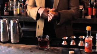 How to Make a Perfect Southern Comfort OldFashioned Drink  Bartender Tips [upl. by Suzzy]