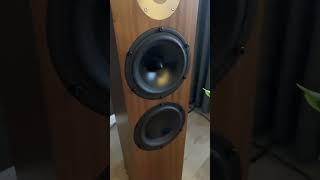 Spendor D 72  Naim Supernait 3 [upl. by Eirrab]