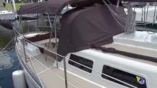 SOLD Cal 40 quotMananaquot Sailboat for sale at Little Yacht Sales Kemah Texas [upl. by Inverson49]