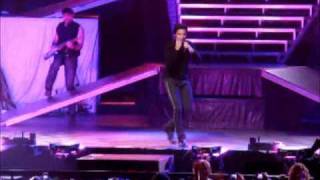 Chayanne  Un Siglo Sin Ti En Vivo [upl. by Alema]