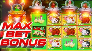 LIVE MOOLAH BONUS MAX BET PLAY on Invaders Return From the Planet Moolah CASINO SLOTS SlotsBoom [upl. by Aile605]