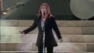 Belinda Carlisle  Heaven Is A Place On Earth Live 1988 [upl. by Manning]