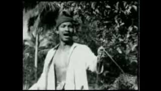 Aziz Satar  Lagu Foo Kanan Foo Kirifilm Hantu Jerangkung [upl. by Samoht]