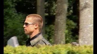 BRAD PITT OP WESTGAARDE IN AMSTERDAM  FILMSET OCEAN12 [upl. by Sabine64]