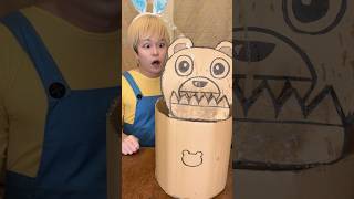 BRUSH BEAR’S TEETH ON S CARDBOARD BOX！asmr [upl. by Liddle]