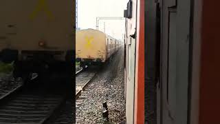 Chase Between Howrah  Amritsar Mail And Howrah  Deoghar [upl. by Alamaj]