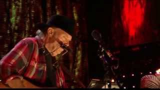 Neil Young  Heart of Gold Live at Farm Aid 2013 [upl. by Adis845]