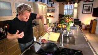 Chef Ramsay How to stir fry beef [upl. by Perice661]