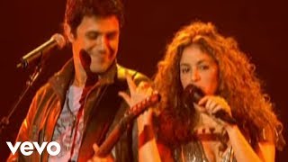 Shakira  La Tortura Live [upl. by Tuinenga870]