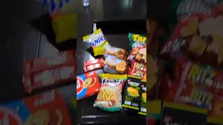 jadi pingin makan snack ni snacks snackchallenge officelife [upl. by Ettenay]