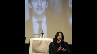 Dave Grohl on the influence of The Beatles amp Ringo Starr October 23 2013 feelnumbcom [upl. by Wemolohtrab]