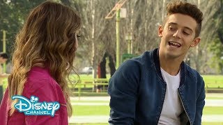 Soy Luna 3  Luna y Matteo cantan quotQuédatequot y hablan Capítulo 5 [upl. by Aihtennek904]