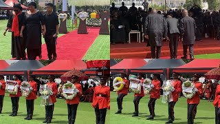 Sad 😭😭Wife Of Late ET Mensah In Tears As She Lay WreathChairman Aseidu Nketia Bow To Nana Addo😲 [upl. by Amerd]