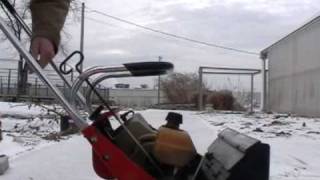 Cold start the Toro Snowblower [upl. by Whale]