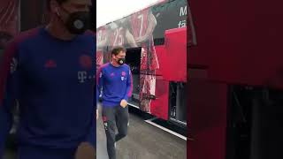 LEON GORETZKA OUT OF BUS [upl. by Prissie]