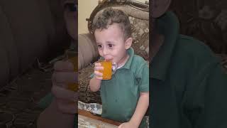 العصير طلع طعمة وحش🤣🤣 funny يوسف funnyclips baby بيبي cutebaby babyclips اكسبلور اطفال [upl. by Domenech369]