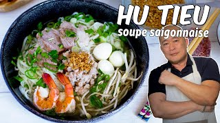 Soupe vietnamienne Hu Tieu  Soupe saigonnaise  Le Riz Jaune [upl. by Ibmat464]