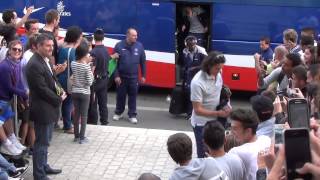 Arrivée de léquipe du PSG à lHôtel Radisson [upl. by Quenna]