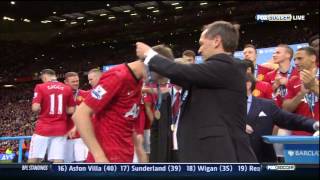 Manchester United 2013 Barclays Premier League trophy presentation [upl. by Zertnom]