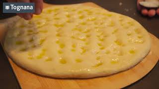 Tognana PIZZA STONE Premium Black  Video ricetta FOCACCIA [upl. by Harshman289]