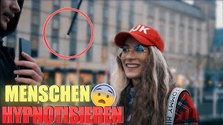 MENSCHEN auf der Straße HYPNOTISIEREN 😱 STREET COMEDY  Denizon [upl. by Cathee]