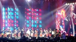 Paul McCartney  Mull of Kintyre live at O2 London 22 December with Pipers [upl. by Edras]