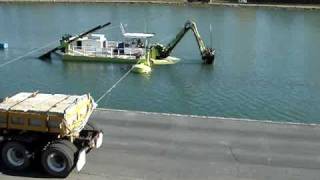 draguage marin excavatrice amphibie dredge [upl. by Acireh768]