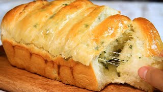 Everyone was surprised after trying it Simple and delicious garlic bread recipe [upl. by Steck]