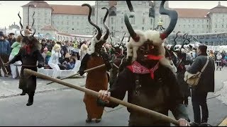 Teufel  Trichler am Sühudiumzug 2019 in Einsiedeln [upl. by Okiron]