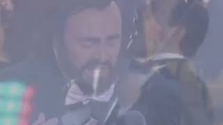 ❤️FREDDIE MERCURY E LUCIANO PAVAROTTI IN NESSUN DORMA❤️ [upl. by Maggs]