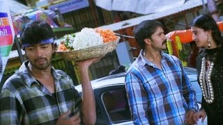 Allari Naresh Selling Jasmine Flowers Comedy Scene  Seema Tapakai [upl. by Ihel]